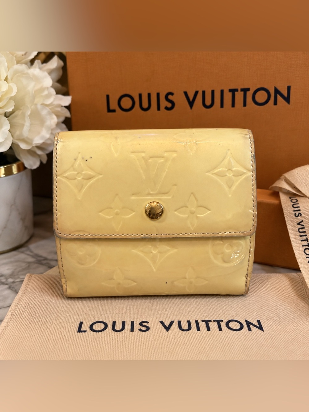 Louis Vuitton Pale Yellow Vernis Snap Wallet